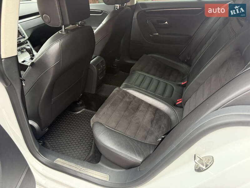 Купе Volkswagen CC / Passat CC 2012 в Белой Церкви
