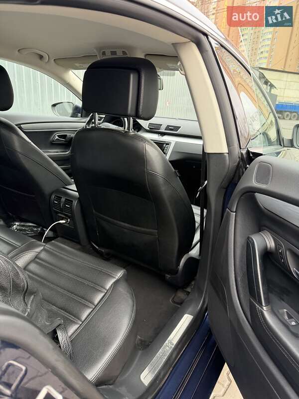 Купе Volkswagen CC / Passat CC 2014 в Киеве фото 6 Купе Volkswagen CC / Passat CC 2014 в Киеве