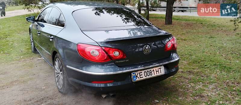 Купе Volkswagen CC / Passat CC 2011 в Дніпрі