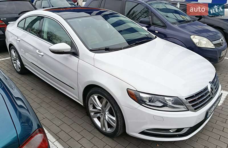 Купе Volkswagen CC / Passat CC 2014 в Миколаєві