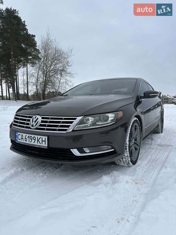 Купе Volkswagen CC / Passat CC 2012 в Чернигове