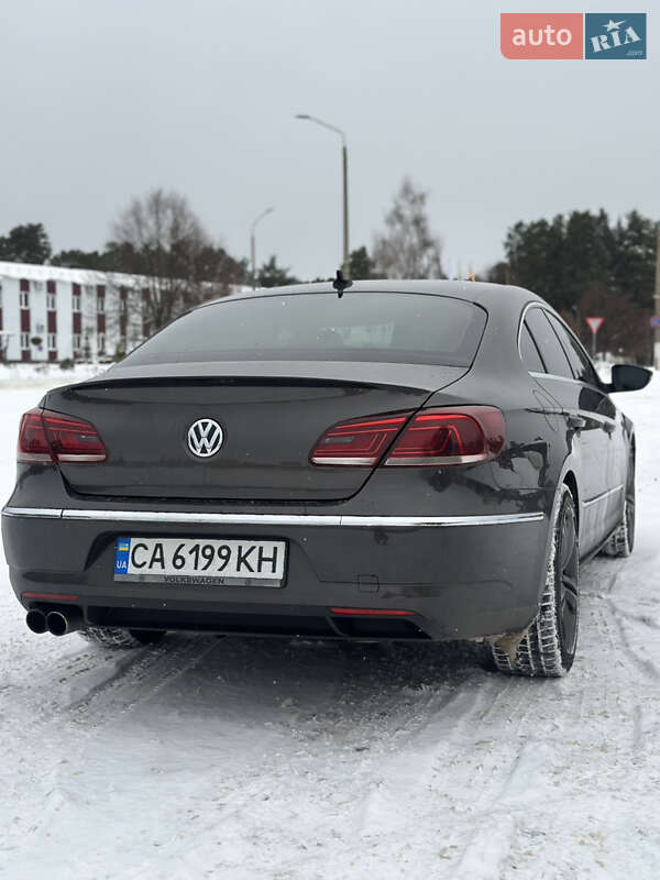 Купе Volkswagen CC / Passat CC 2012 в Чернигове