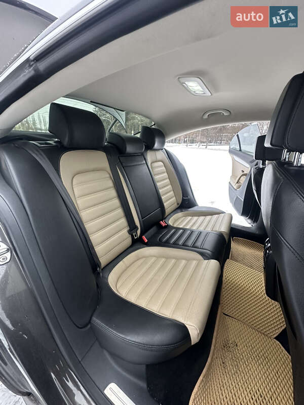 Купе Volkswagen CC / Passat CC 2012 в Чернигове