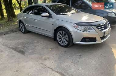 Купе Volkswagen CC / Passat CC 2010 в Софиевской Борщаговке