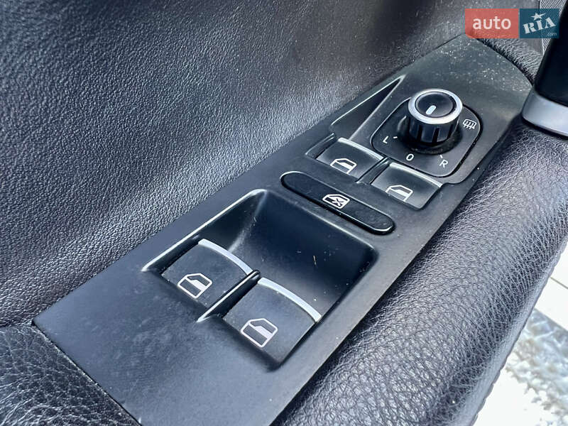 Купе Volkswagen CC / Passat CC 2012 в Тернополі