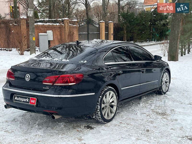 Купе Volkswagen CC / Passat CC 2012 в Києві