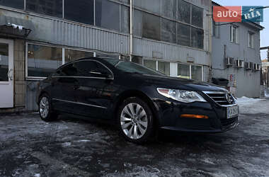 Купе Volkswagen CC / Passat CC 2010 в Киеве