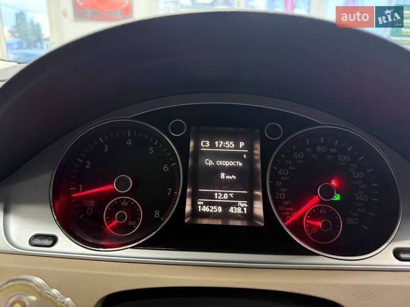 Купе Volkswagen CC / Passat CC 2015 в Киеве