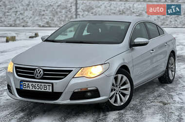 Купе Volkswagen CC / Passat CC 2008 в Львові