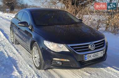 Купе Volkswagen CC / Passat CC 2011 в Дубні