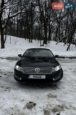 Купе Volkswagen CC / Passat CC 2012 в Львові