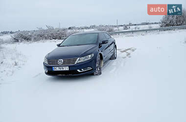Купе Volkswagen CC / Passat CC 2013 в Львові
