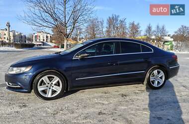 Купе Volkswagen CC / Passat CC 2012 в Киеве