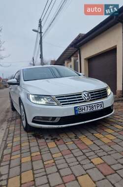 Купе Volkswagen CC / Passat CC 2015 в Одесі