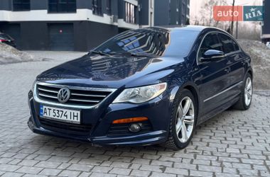 Купе Volkswagen CC / Passat CC 2010 в Надвірній
