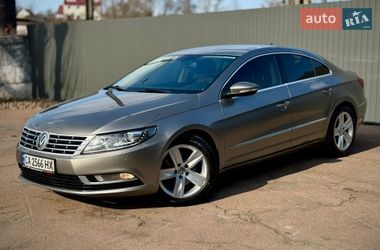 Купе Volkswagen CC / Passat CC 2012 в Киеве