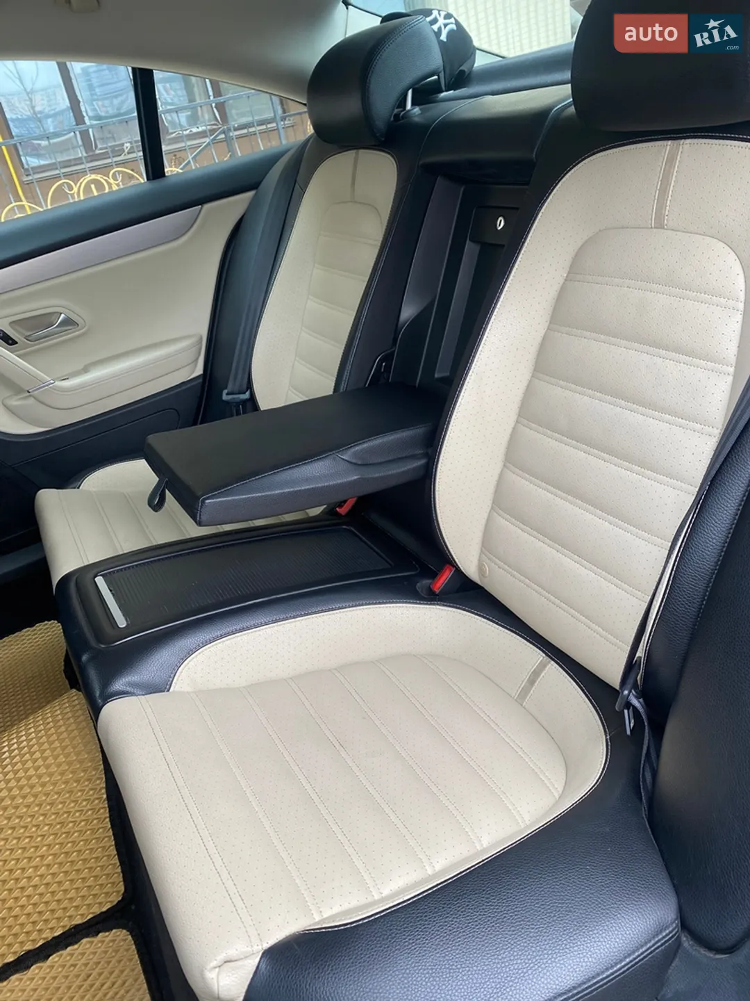 2011 Volkswagen Passat CC - мініатюра 28