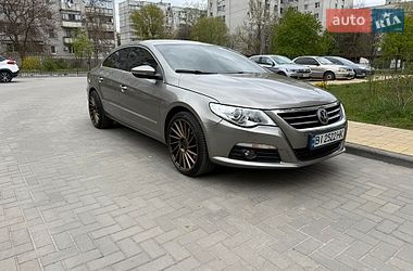 Купе Volkswagen CC / Passat CC 2011 в Кременчуге