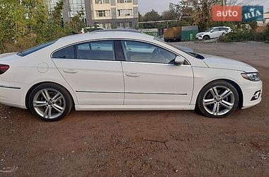 Купе Volkswagen CC / Passat CC 2013 в Киеве