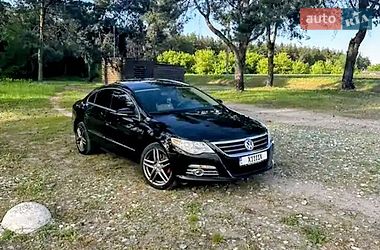 Купе Volkswagen CC / Passat CC 2011 в Умани