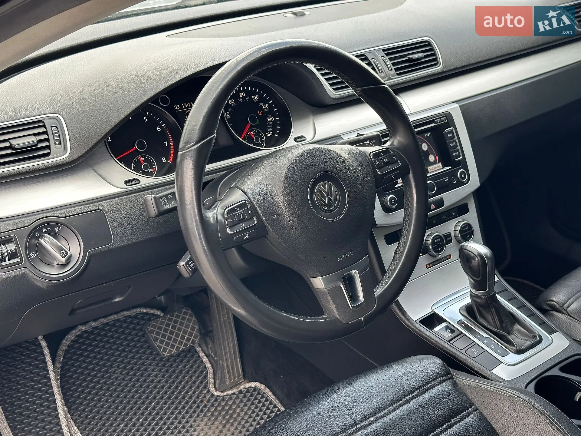 2013 Volkswagen Passat CC - мініатюра 16