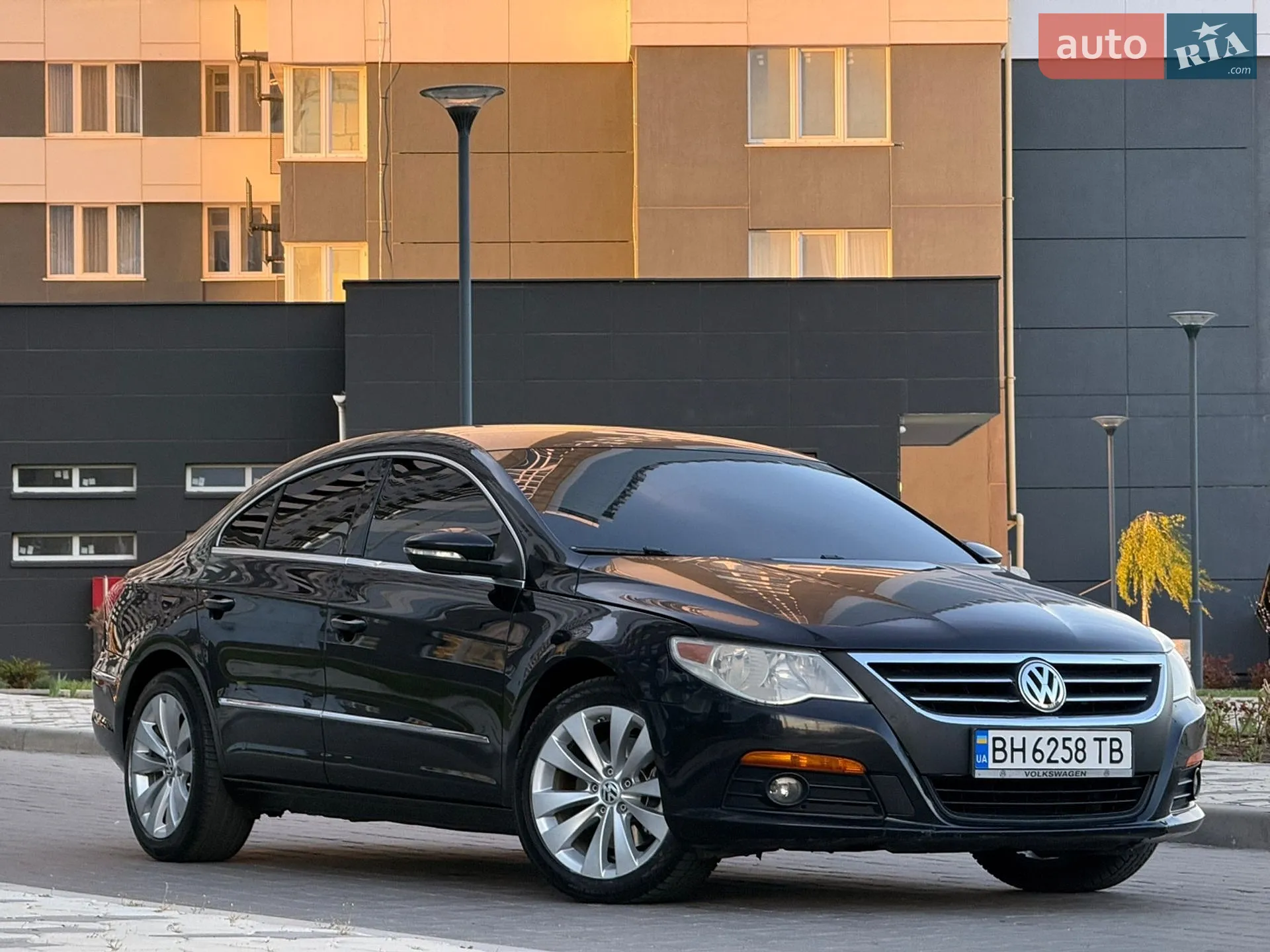 2010 Volkswagen Passat CC - мініатюра 29