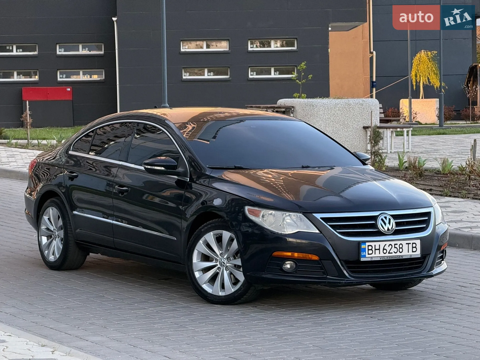 2010 Volkswagen Passat CC - мініатюра 30