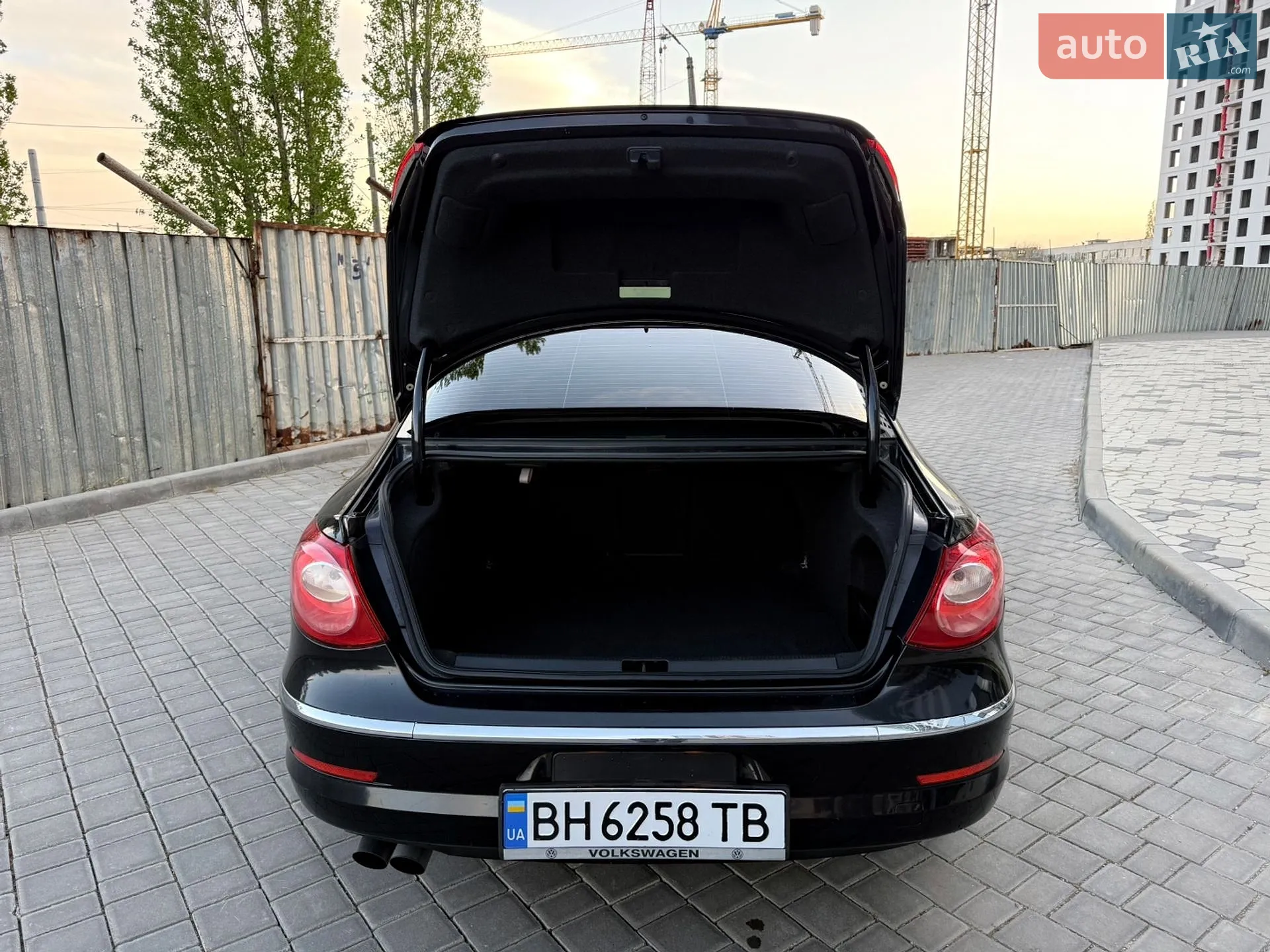 2010 Volkswagen Passat CC - мініатюра 84