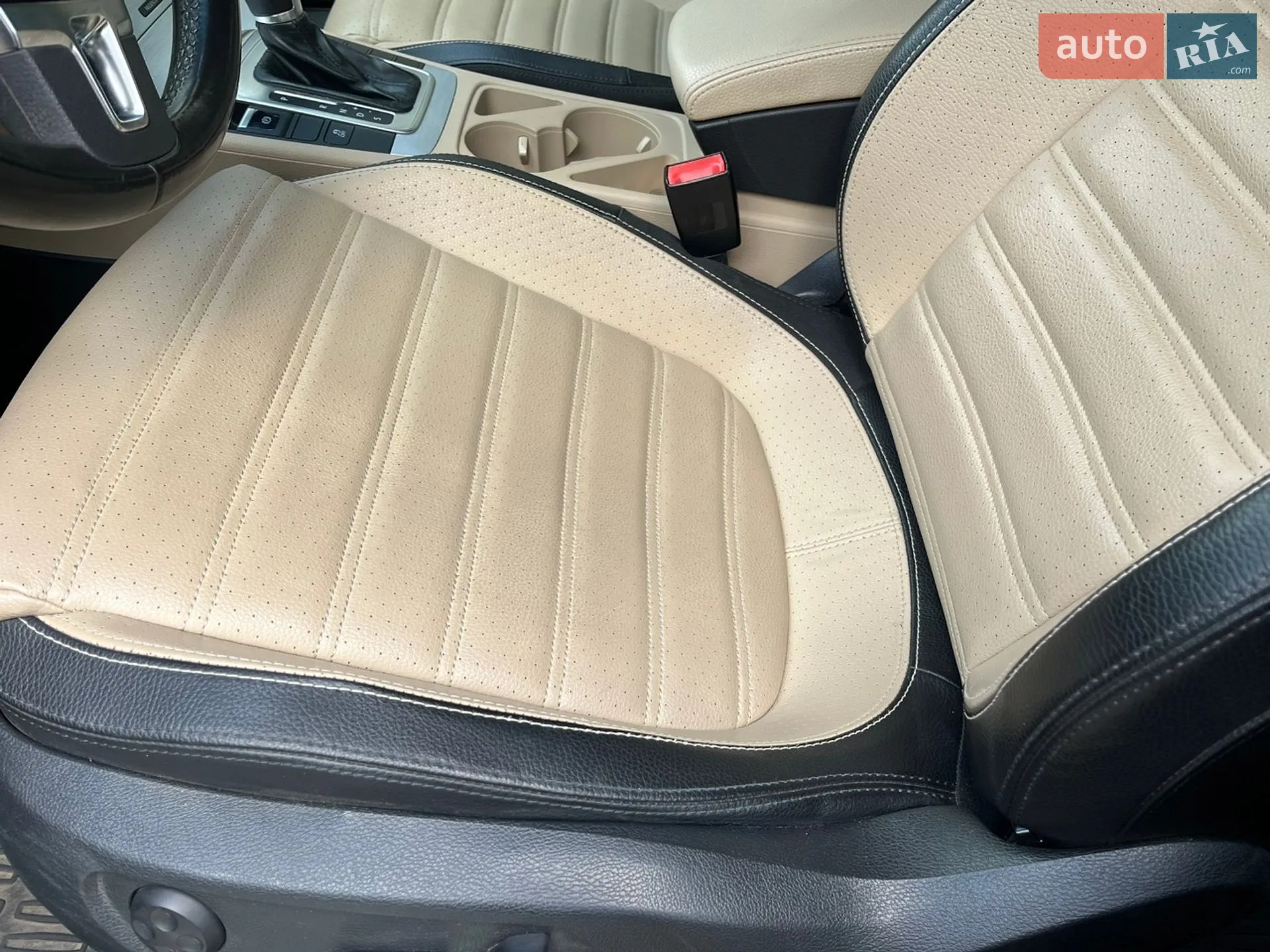 2014 Volkswagen Passat CC - мініатюра 39