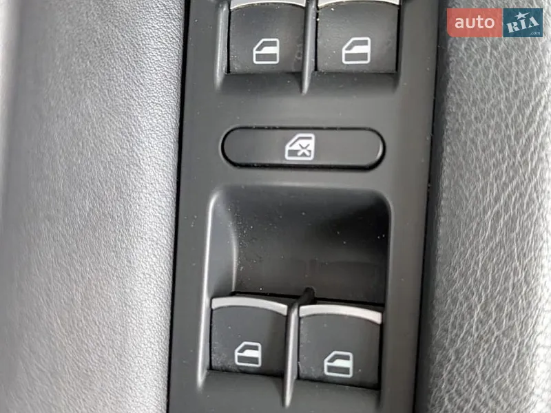 Volkswagen CC / Passat CC 2015 VIN WVWZZZ3CZGE508165 фото оголошення 13 з 65