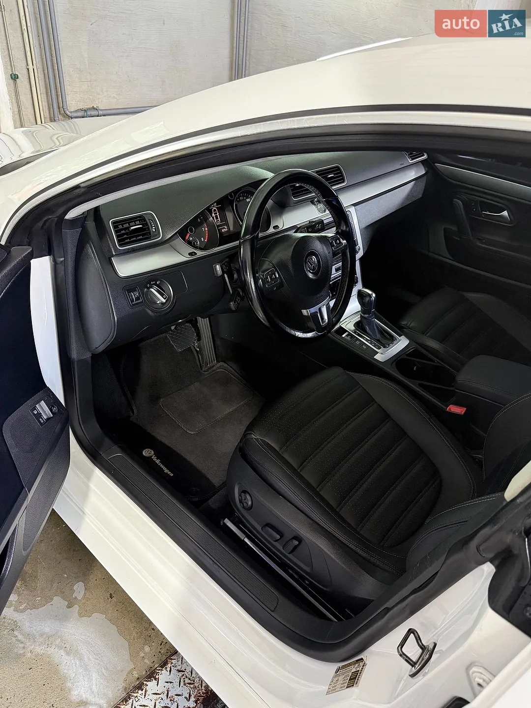 2011 Volkswagen Passat CC - мініатюра 12