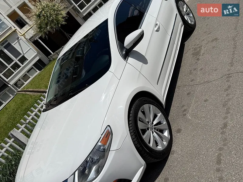 Volkswagen CC / Passat CC 2011 VIN WVWMN7AN2CE516096 фото оголошення 30 з 94