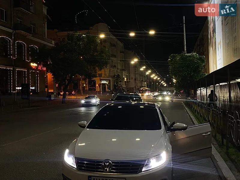 Volkswagen CC / Passat CC 2013 VIN WVWRN7AN1EE501047 фото оголошення 18 з 68