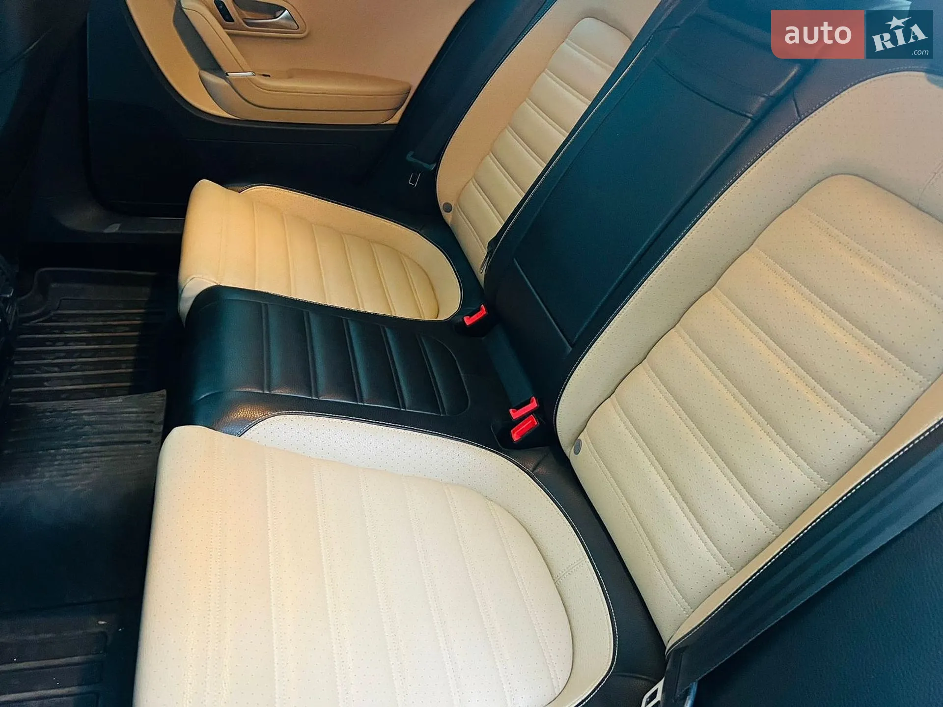 2013 Volkswagen Passat CC - мініатюра 17
