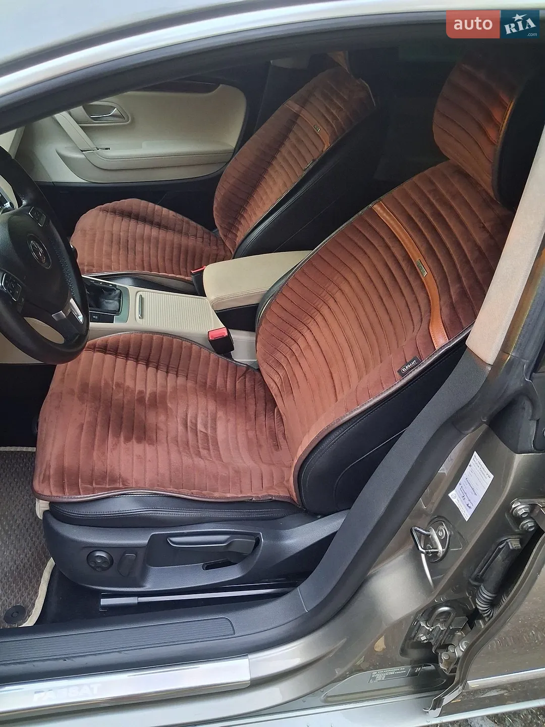 2010 Volkswagen Passat CC - мініатюра 24