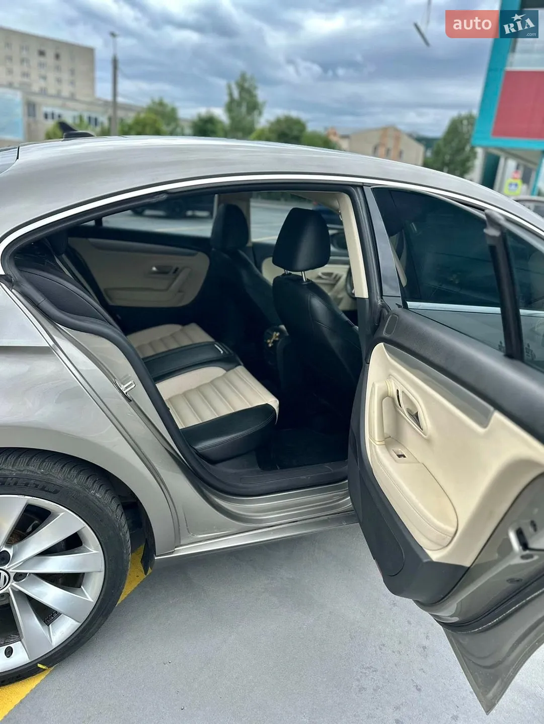 2010 Volkswagen Passat CC - мініатюра 16