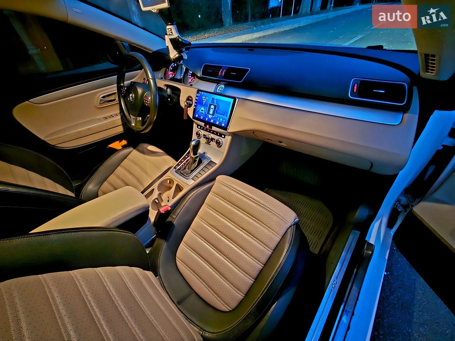 2013 Volkswagen Passat CC - мініатюра 22