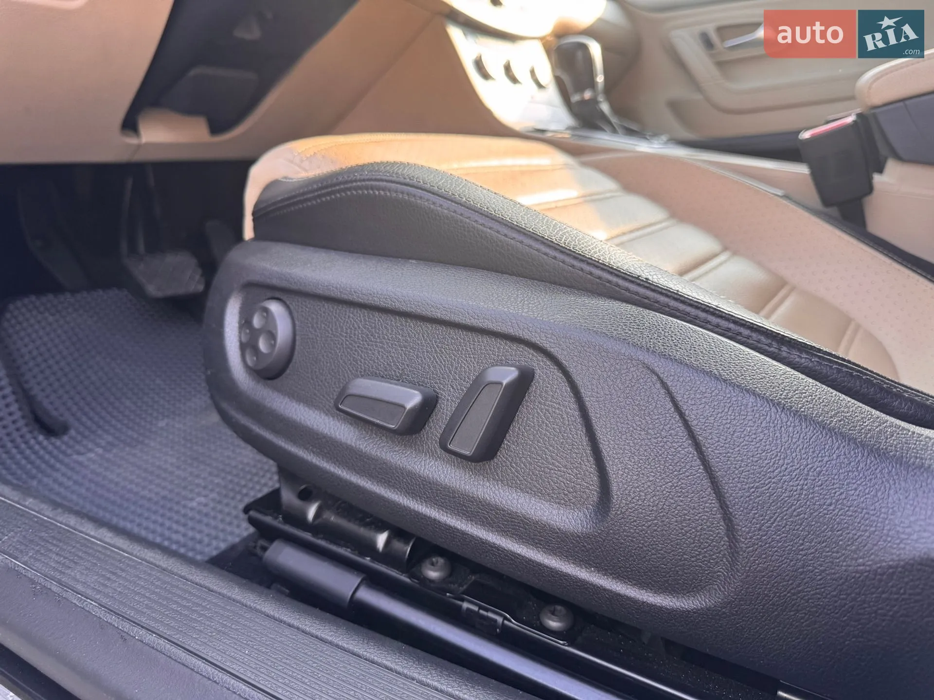 2013 Volkswagen Passat CC - мініатюра 20