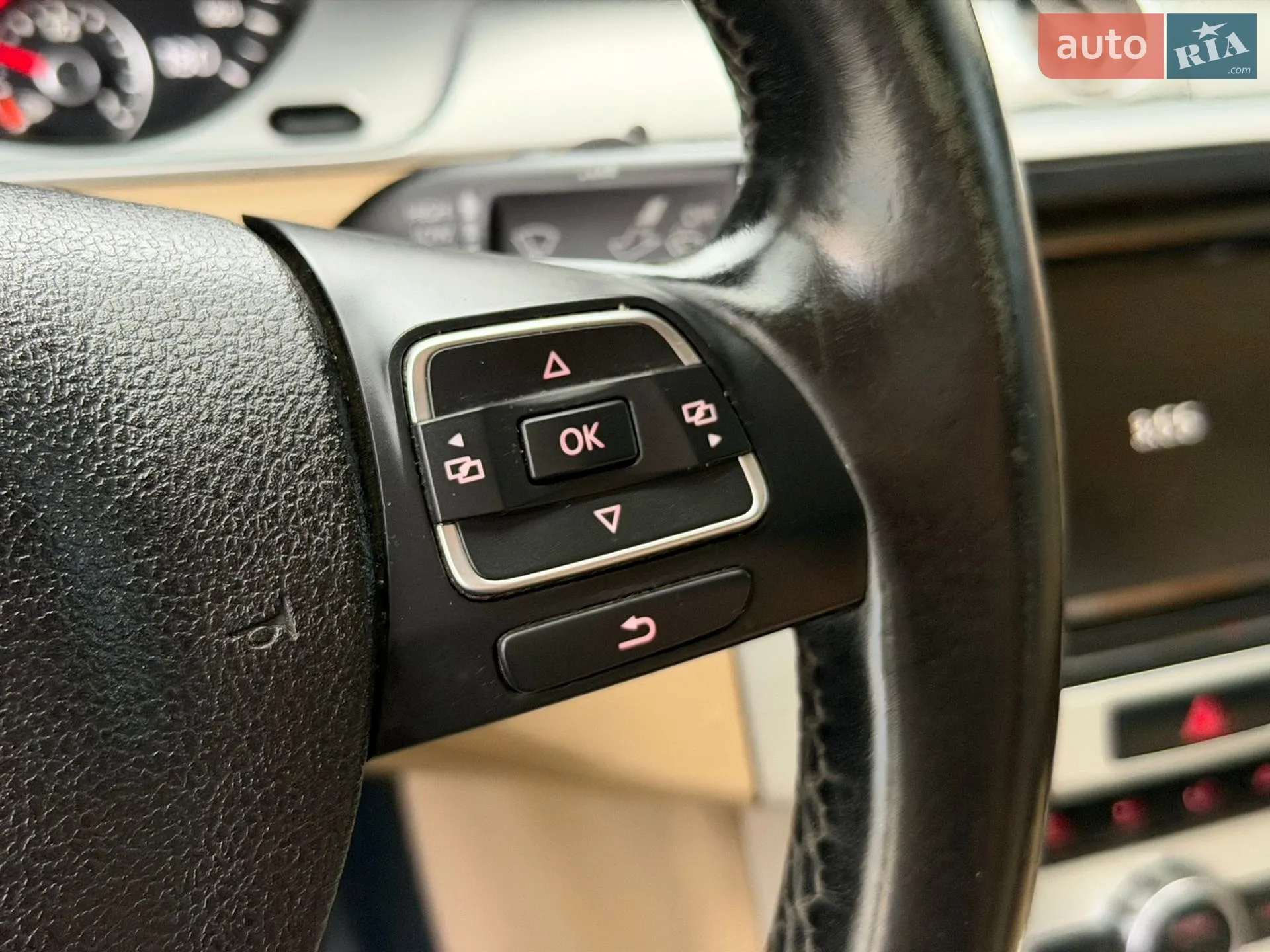 2013 Volkswagen Passat CC - мініатюра 41