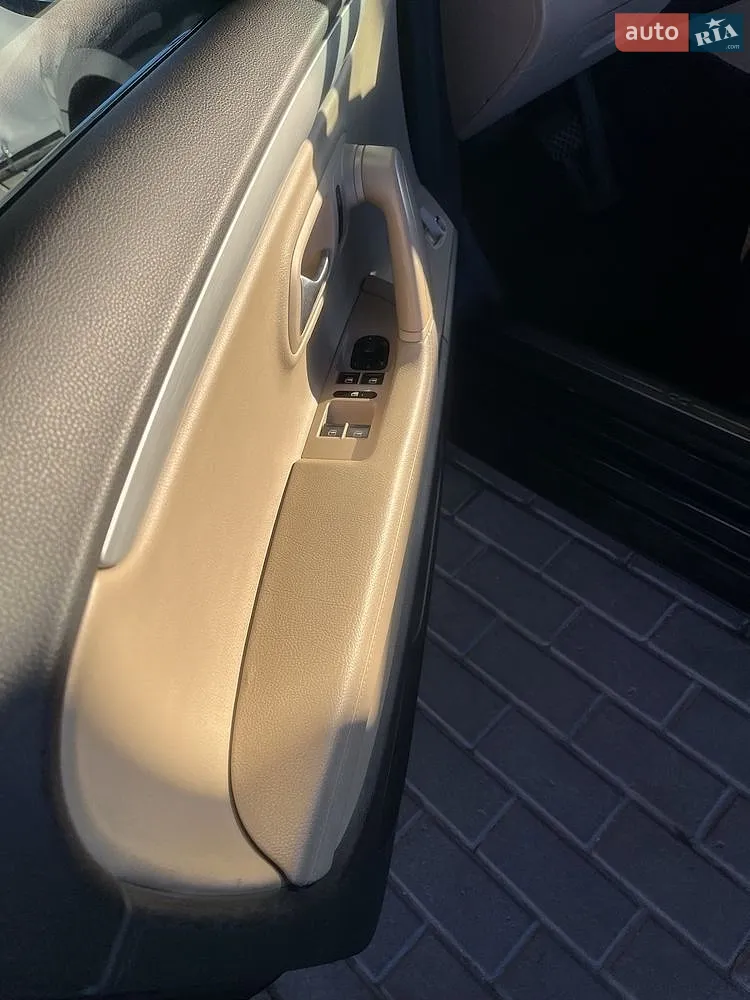 2013 Volkswagen Passat CC - мініатюра 16