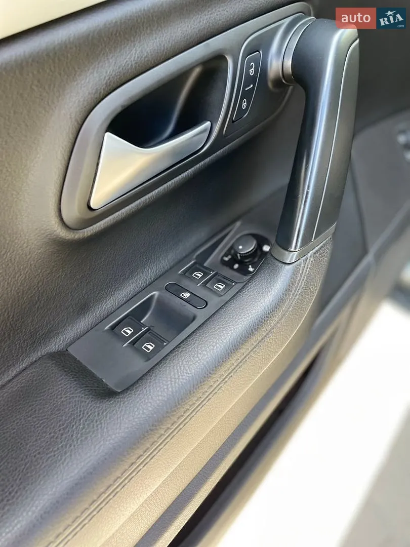 2012 Volkswagen Passat CC - мініатюра 13