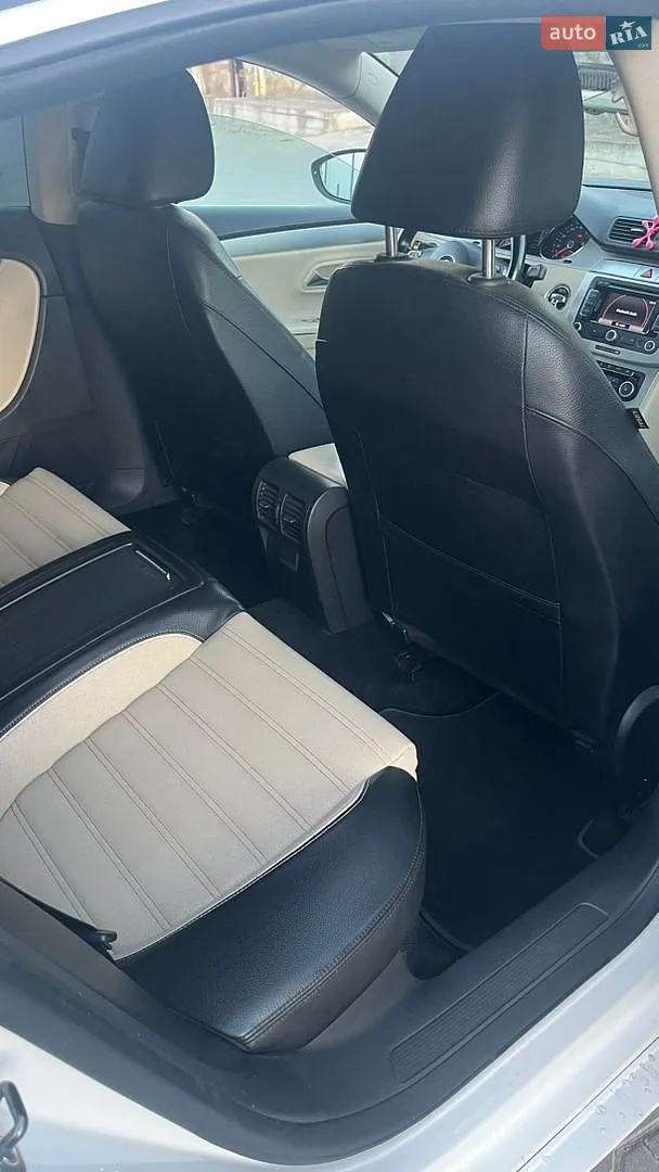2010 Volkswagen Passat CC - мініатюра 16