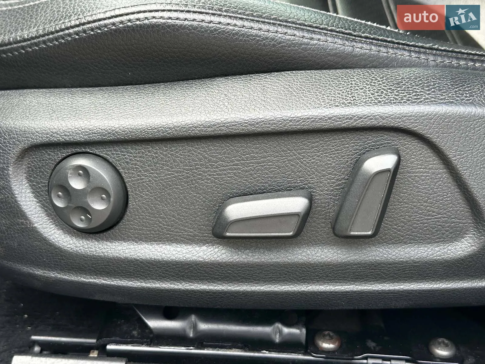 2013 Volkswagen Passat CC - мініатюра 16