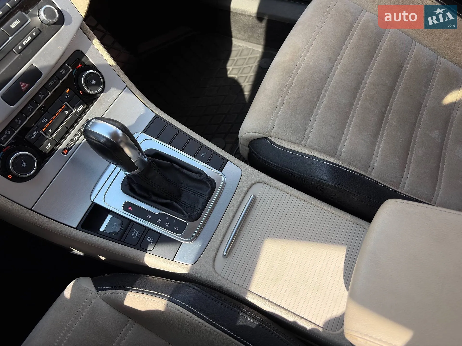 2011 Volkswagen Passat CC - мініатюра 15