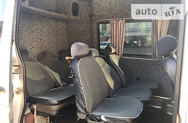 Вантажопасажирський фургон Volkswagen Crafter 2006 в Житомирі