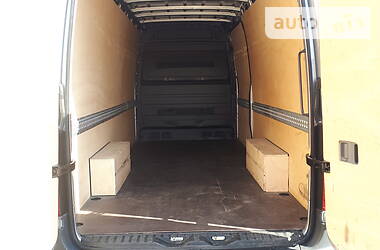 Вантажопасажирський фургон Volkswagen Crafter 2016 в 