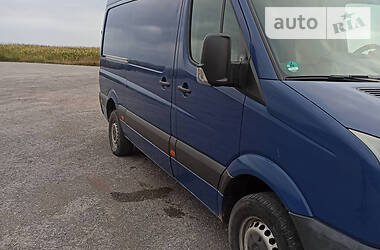 Грузопассажирский фургон Volkswagen Crafter 2009 в Кременце