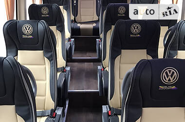 Туристический / Междугородний автобус Volkswagen Crafter 2012 в Черновцах