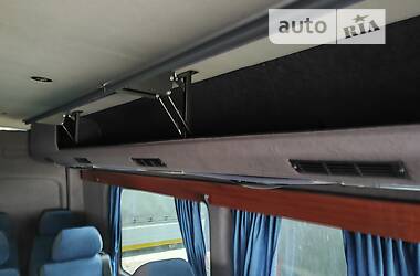 Туристичний / Міжміський автобус Volkswagen Crafter 2010 в Рівному