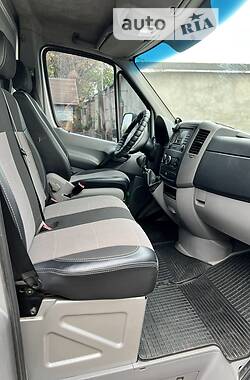 Вантажний фургон Volkswagen Crafter 2009 в 